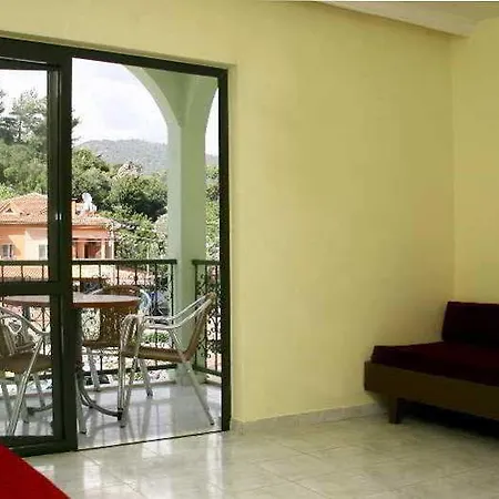 Can Apartments Апартаменты Турунч