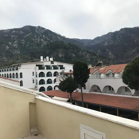 Can Apartments * Turunc